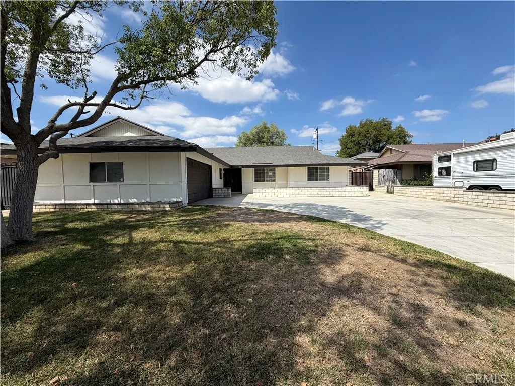 Photo of 10961 Endicott Drive