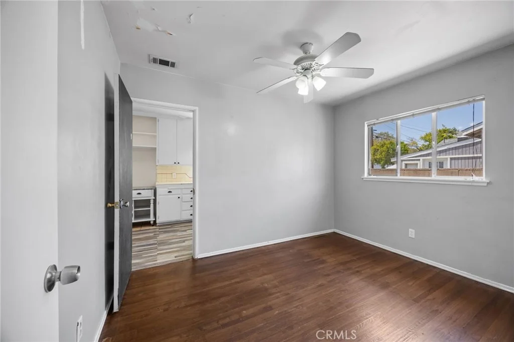Photo of 380 S Devon