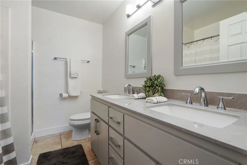 Photo of 801 Pine Ave. #310