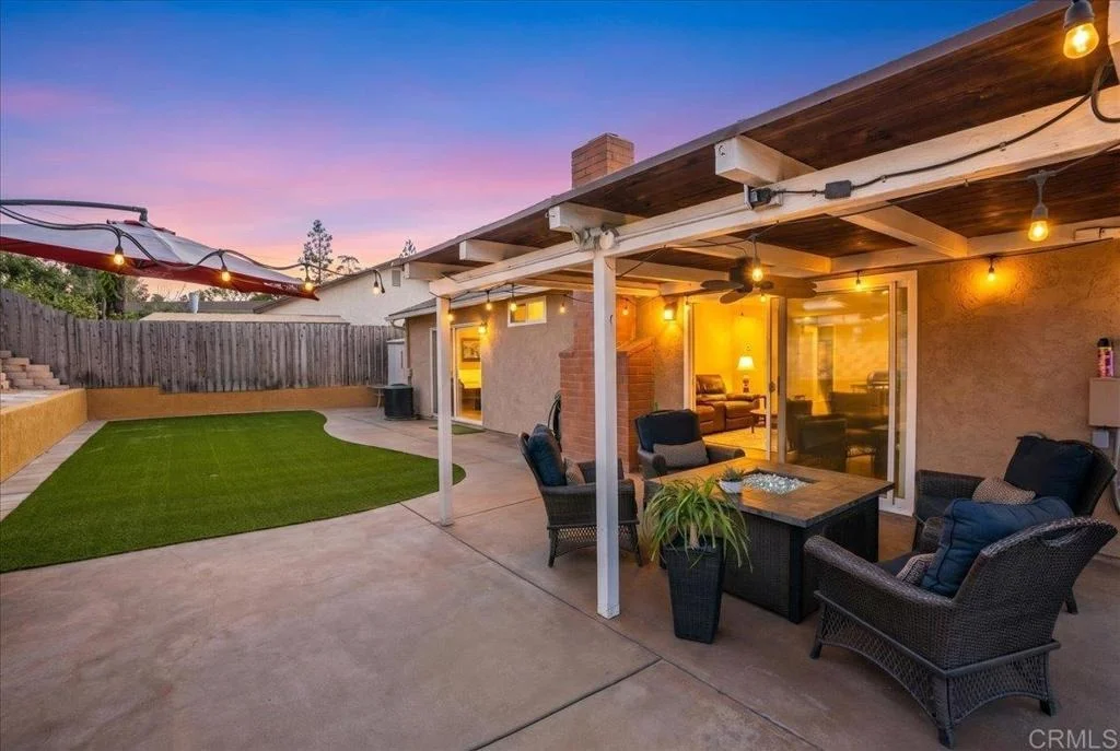 Photo of 329 Calle Adela