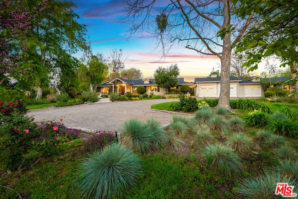 Photo of 1516 Monarch Drive
