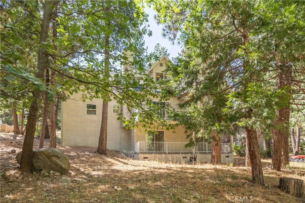 Photo of 499 Bel Air Drive