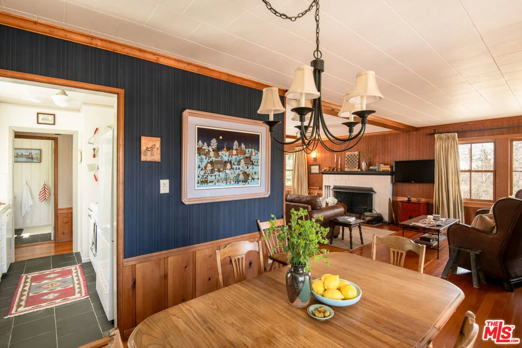 Photo of 419 Hemlock Drive
