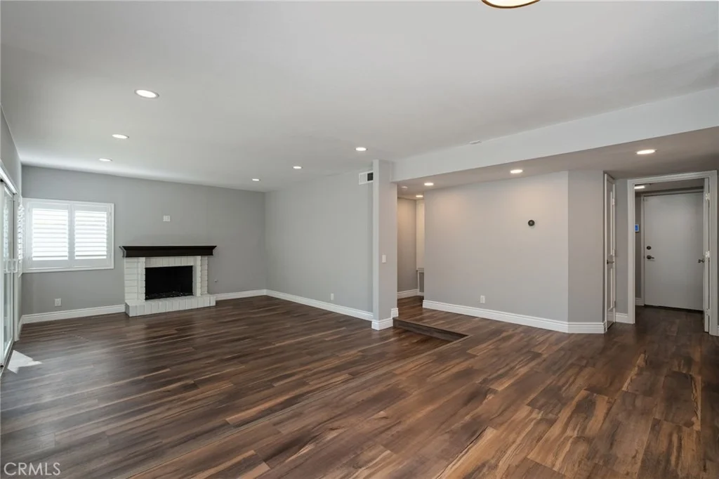 Photo of 902 Calle Carrillo