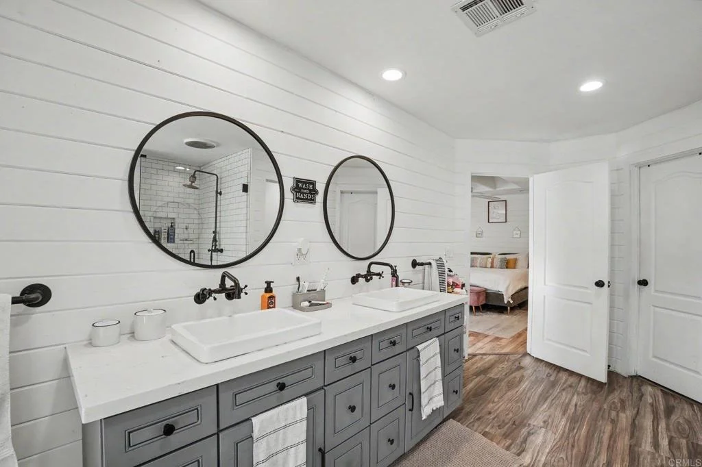 Photo of 1420 Hanson Lane