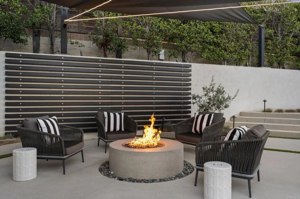 Photo of 141 W Leucadia Blvd