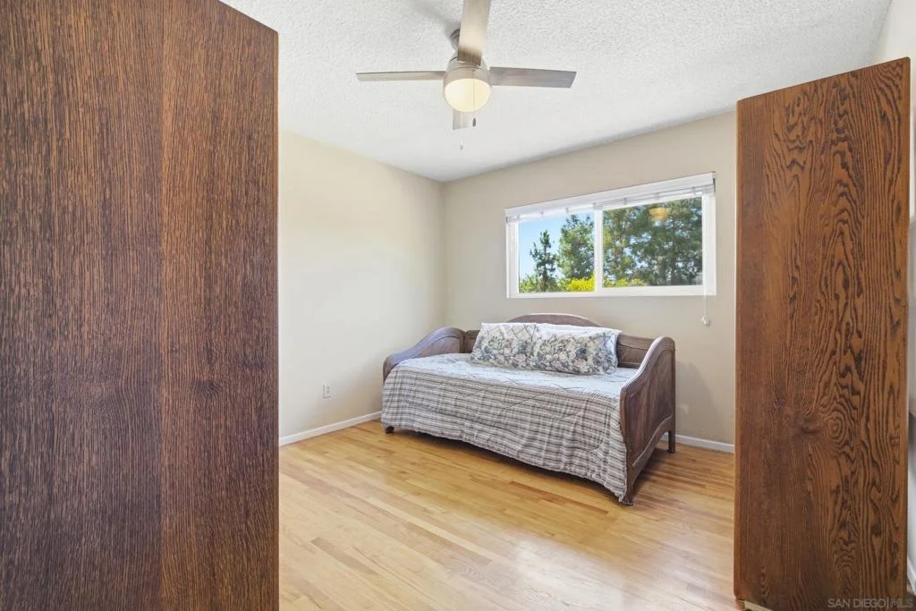 Photo of 4543 Peak Ct