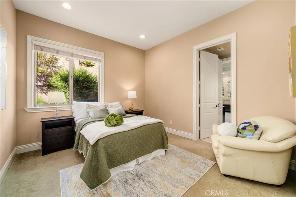 Photo of 15841 Aurora Crest