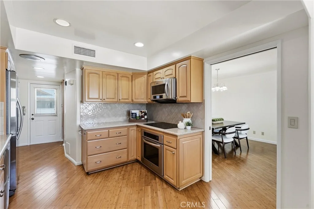 Photo of 17382 Jacaranda
