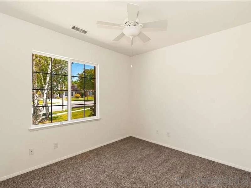 Photo of 1586 Silver Cup CT