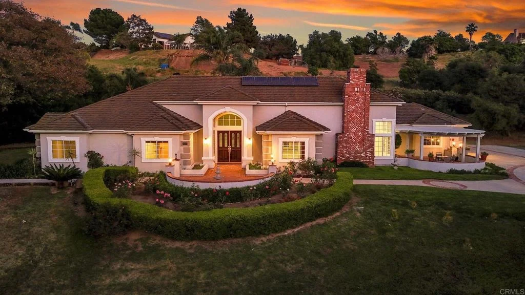 Photo of 4286 La Canada Road