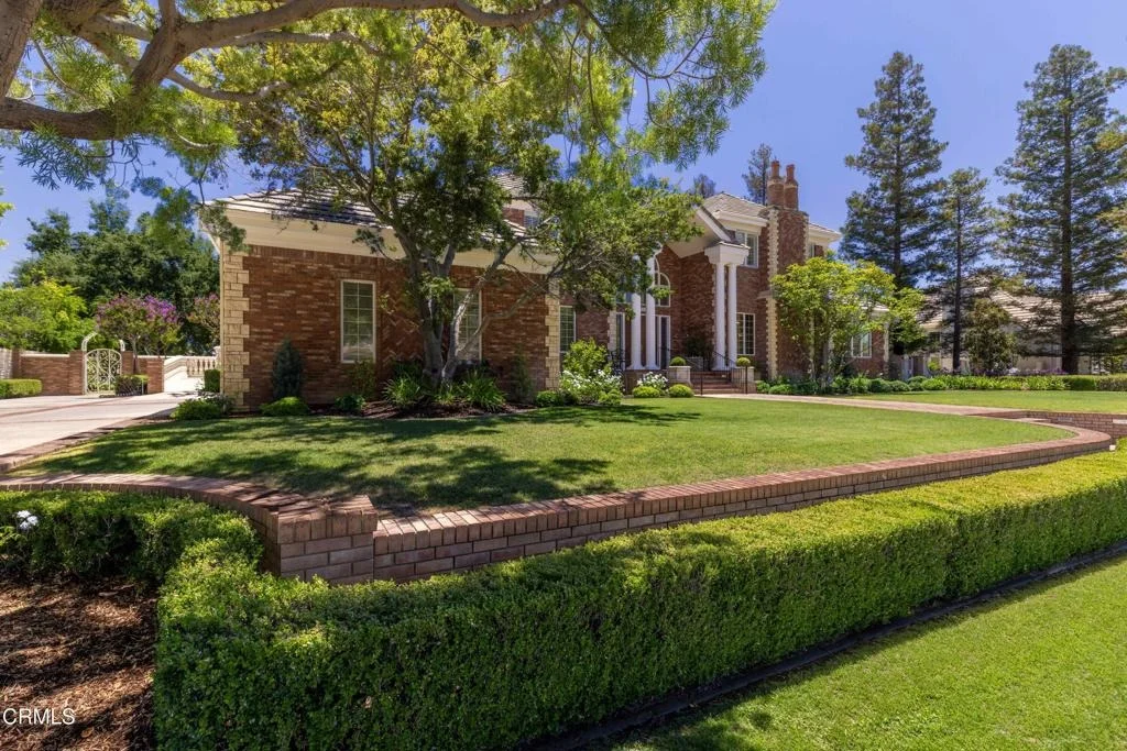 Photo of 2300 Weybridge Drive