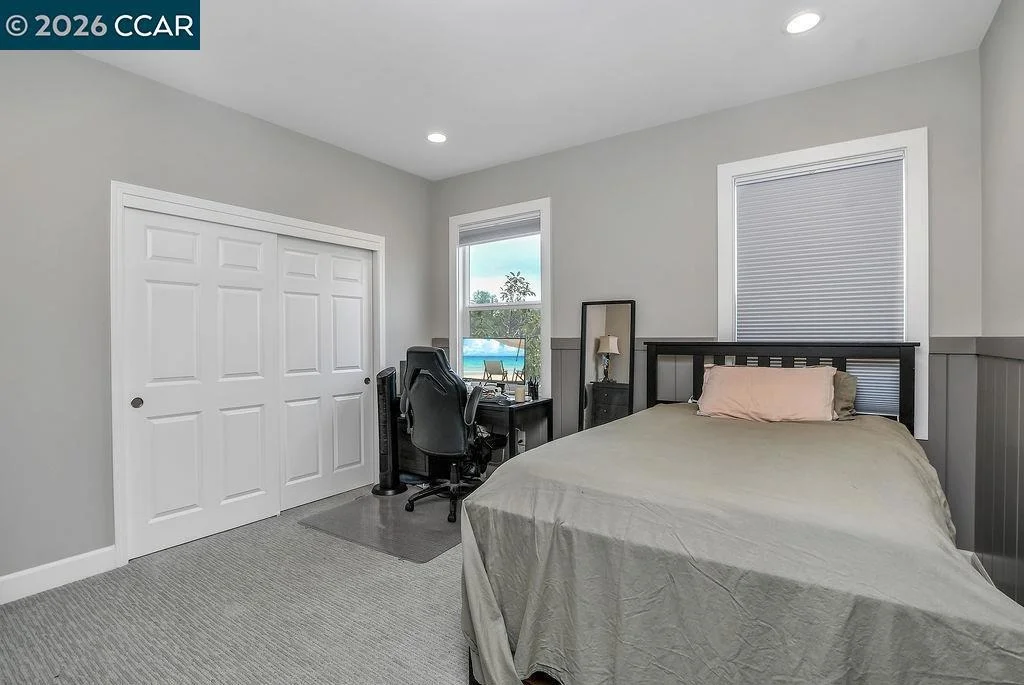 Photo of 5449 Mountain Ridge Way