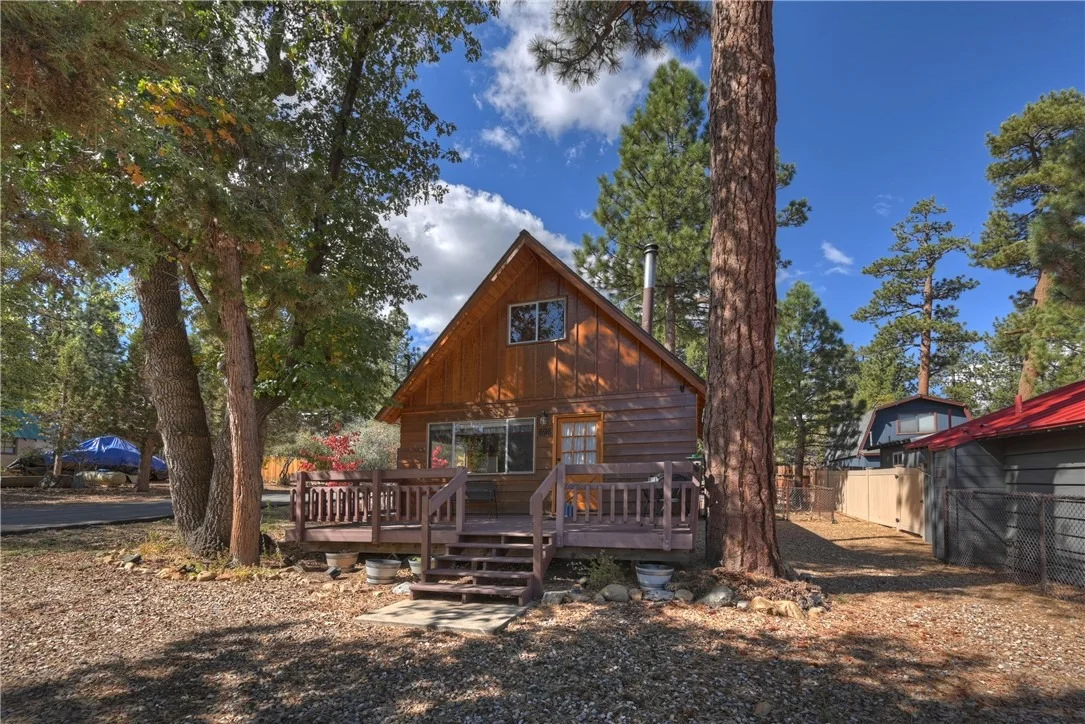 Photo of 698 Highland