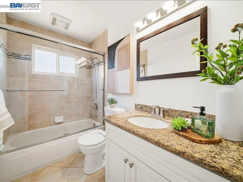 Photo of 7654 Cardigan St