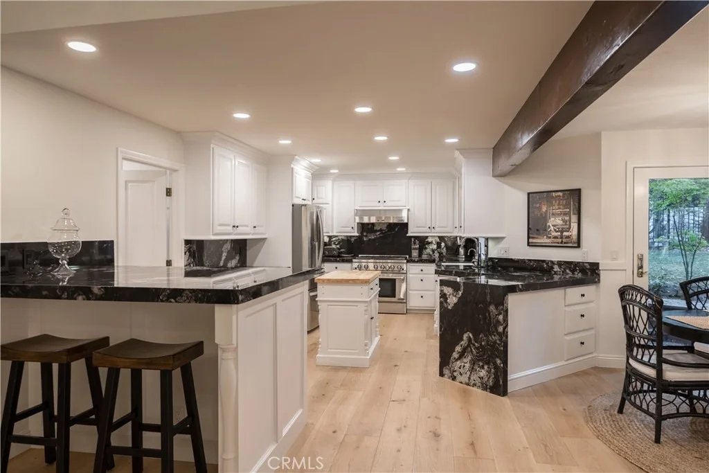 Photo of 27598 Meadow Bay