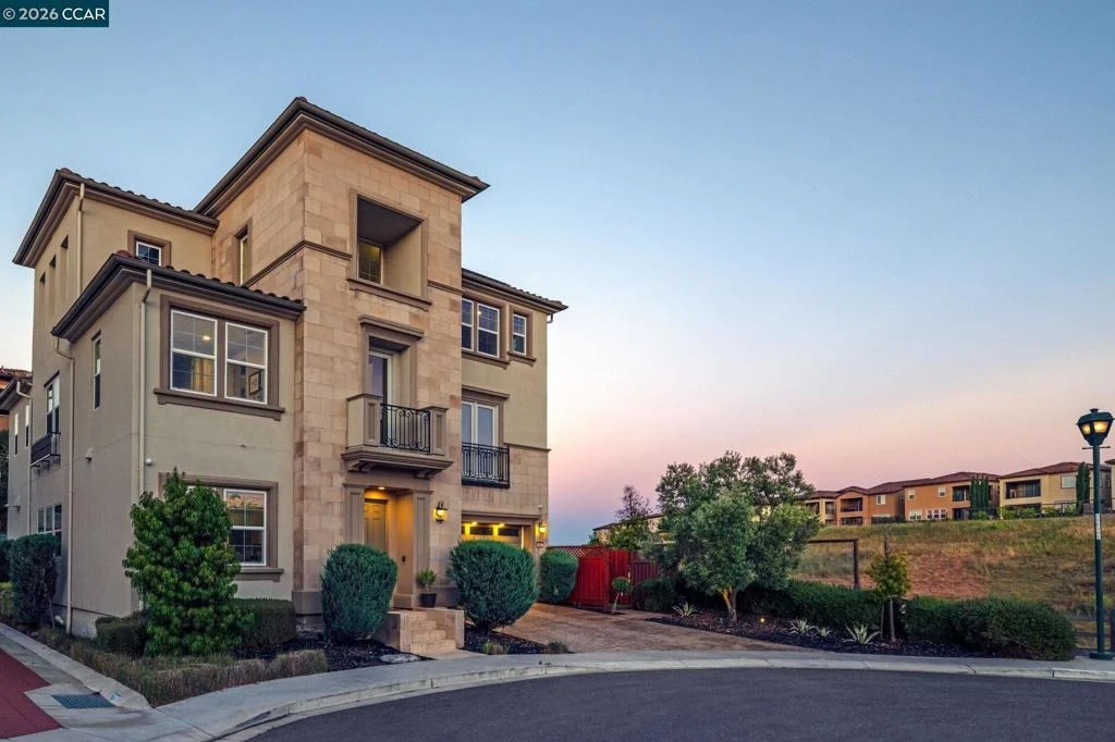 Photo of 600 Thyme Way