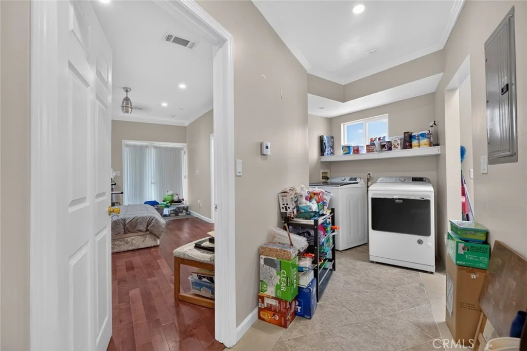 Photo of 787 Terrace 49