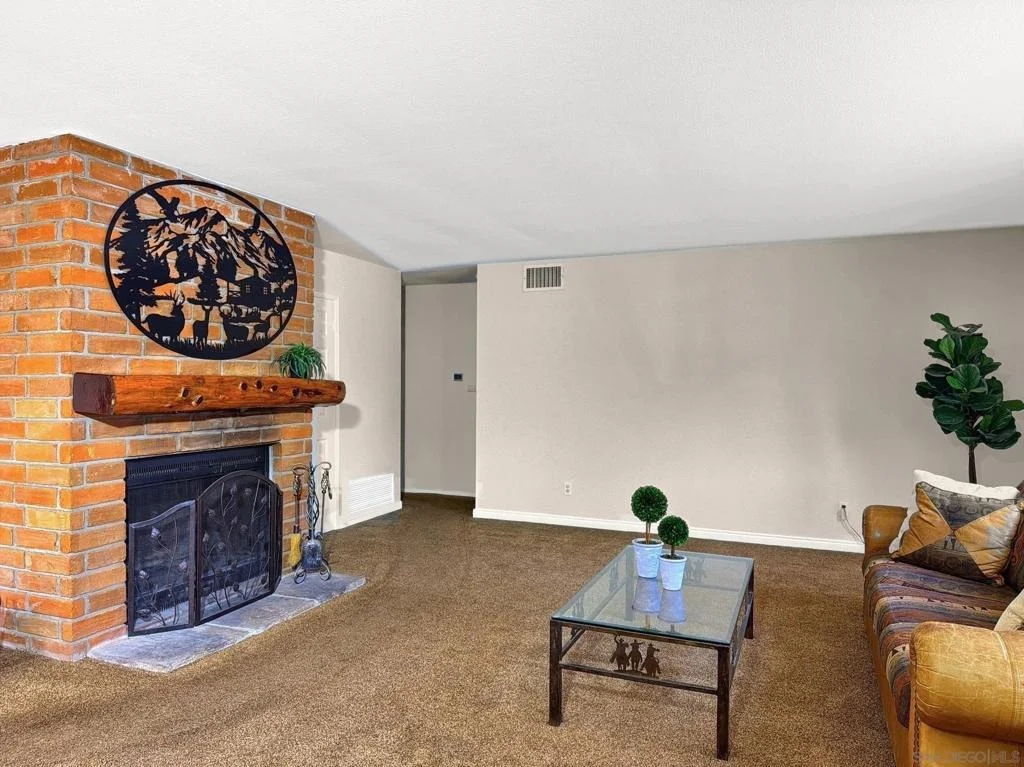Photo of 12706 Julian Ave