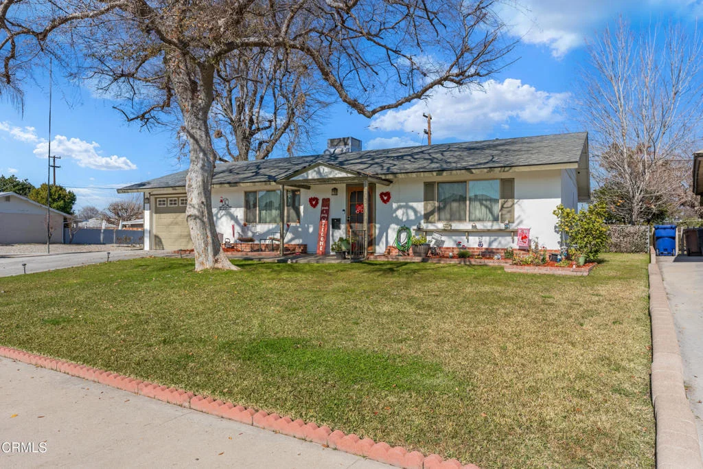 Photo of 5812 Burke Way