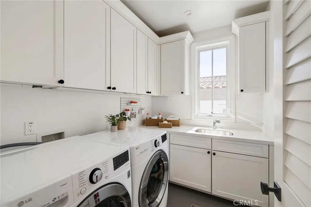 Photo of 2517 Elm Avenue