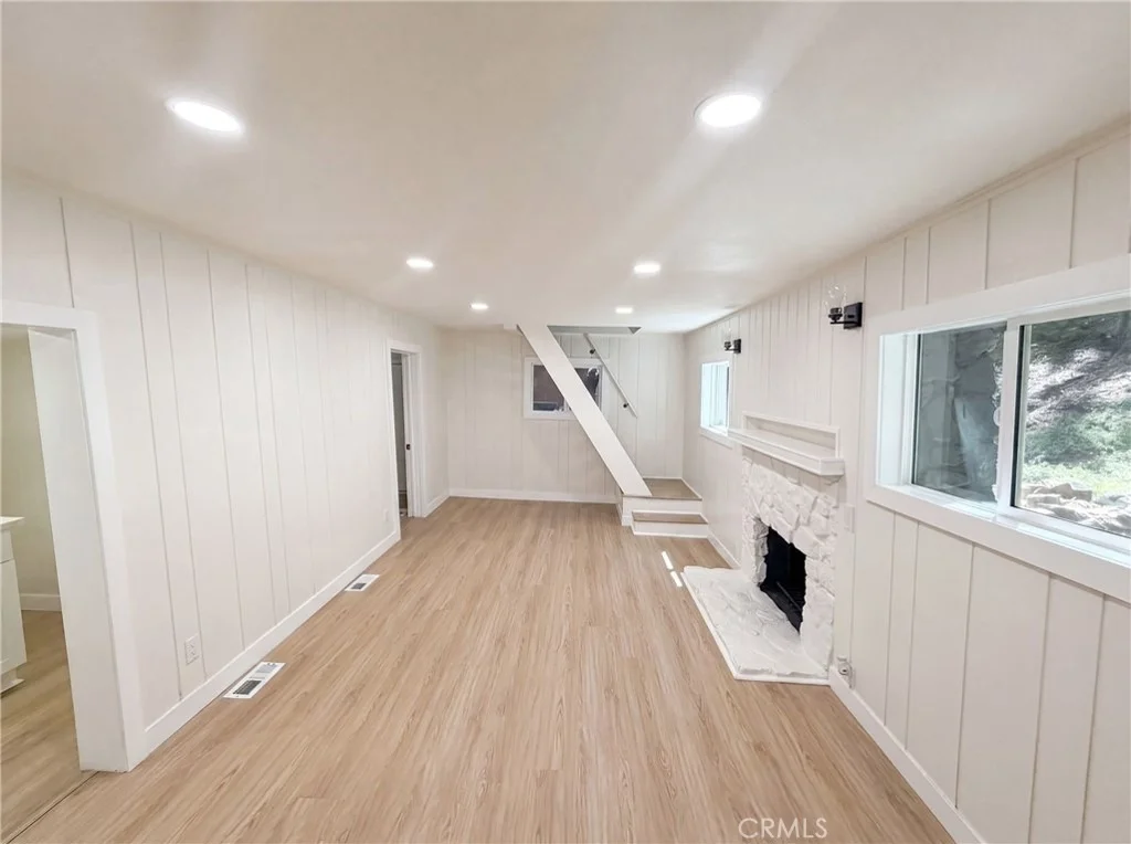 Photo of 982 Oak