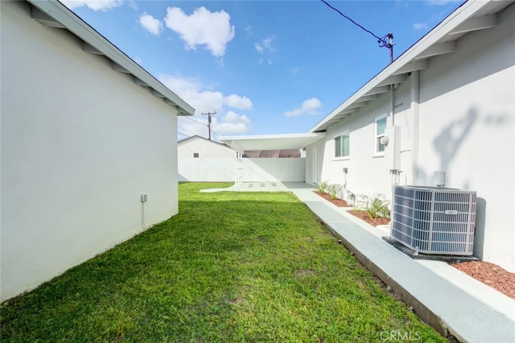Photo of 306 W Porter