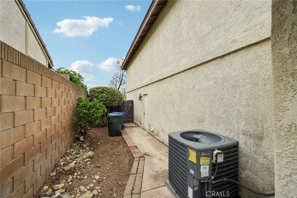 Photo of 2279 Wisteria Avenue