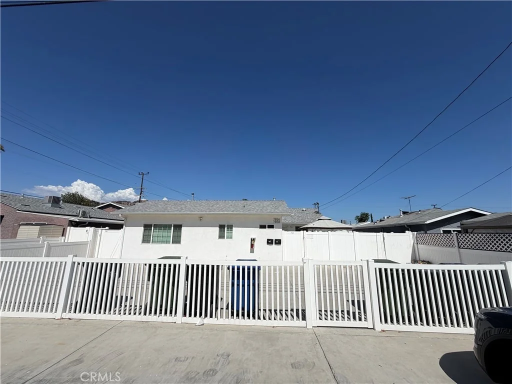 Photo of 7856 Ledge