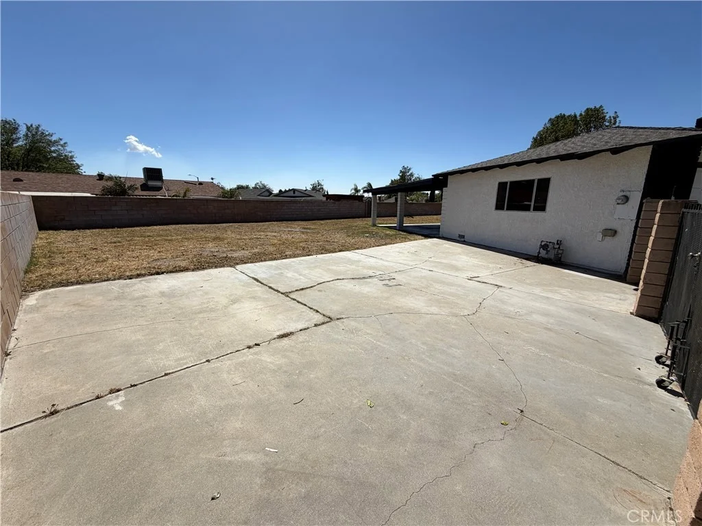 Photo of 15820 Rainbow Drive