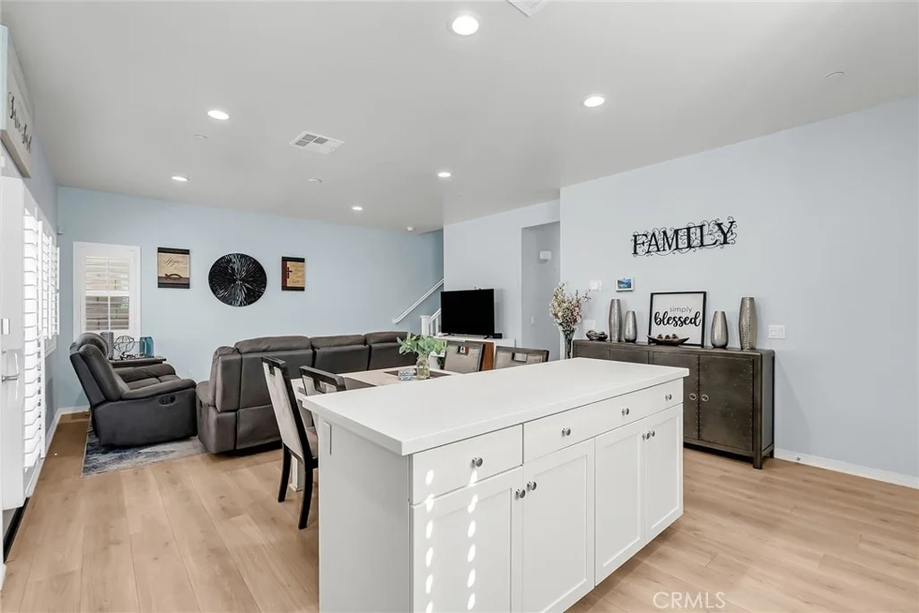 Photo of 16064 Symphony Lane