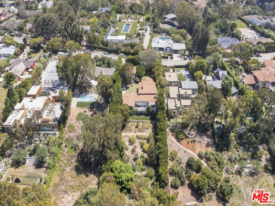 Photo of 6805 Wildlife Road