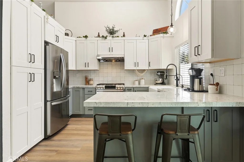 Photo of 387 Glacier Circle