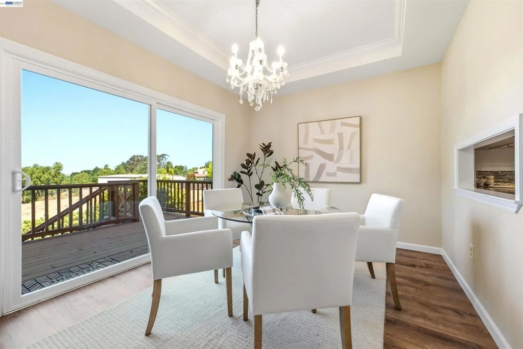 Photo of 23661 Glenbrook Lane