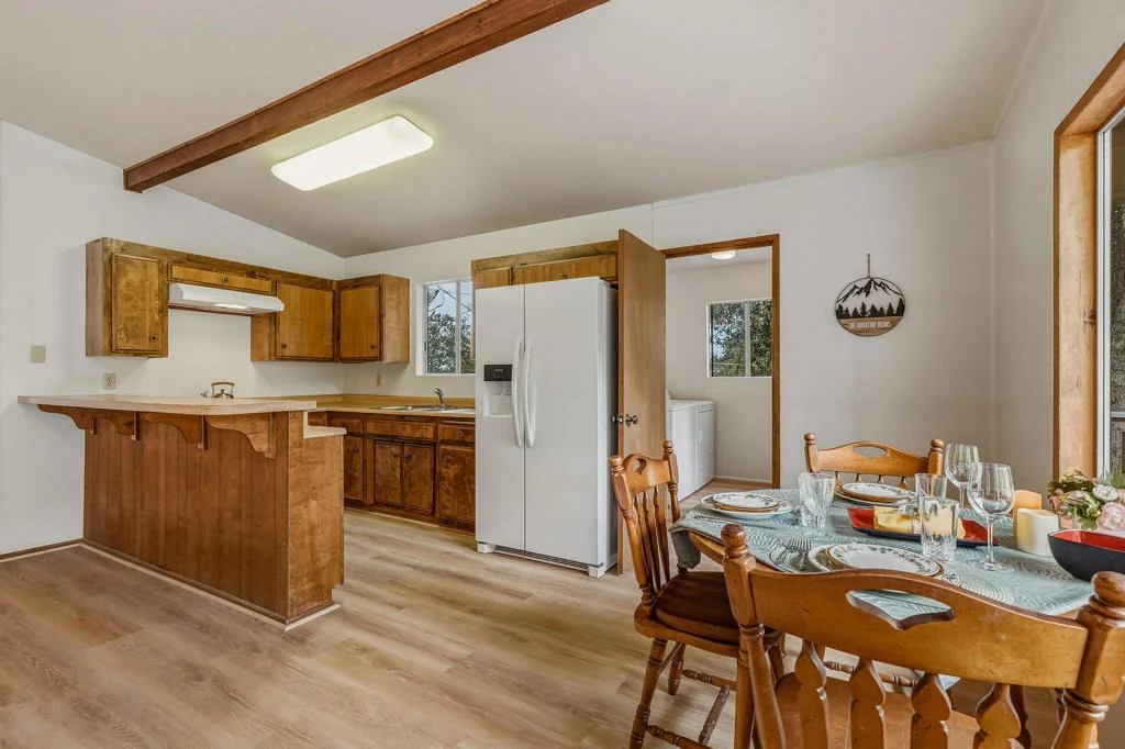 Photo of 25461 Glen Road
