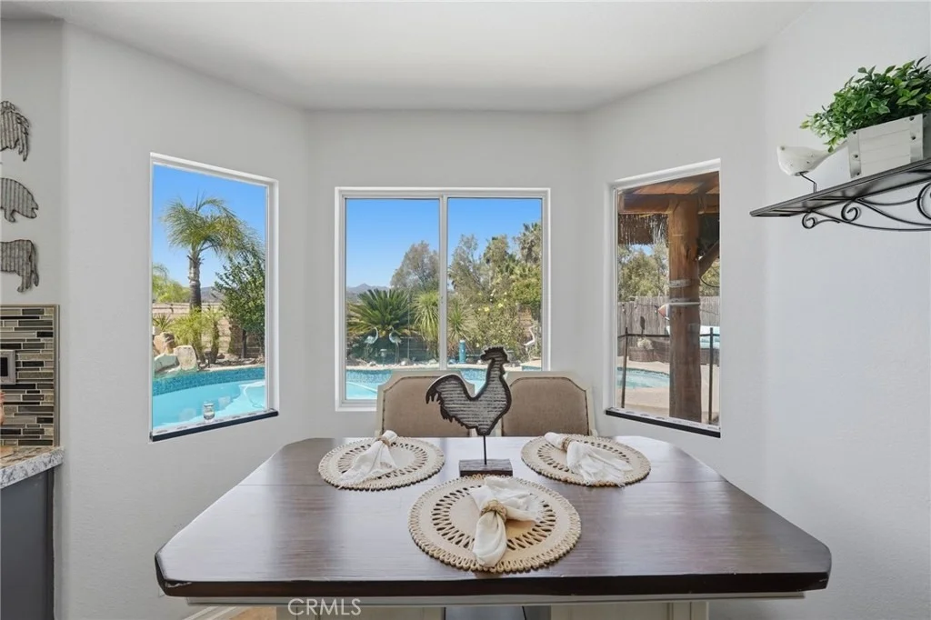 Photo of 12184 Knoll Crest