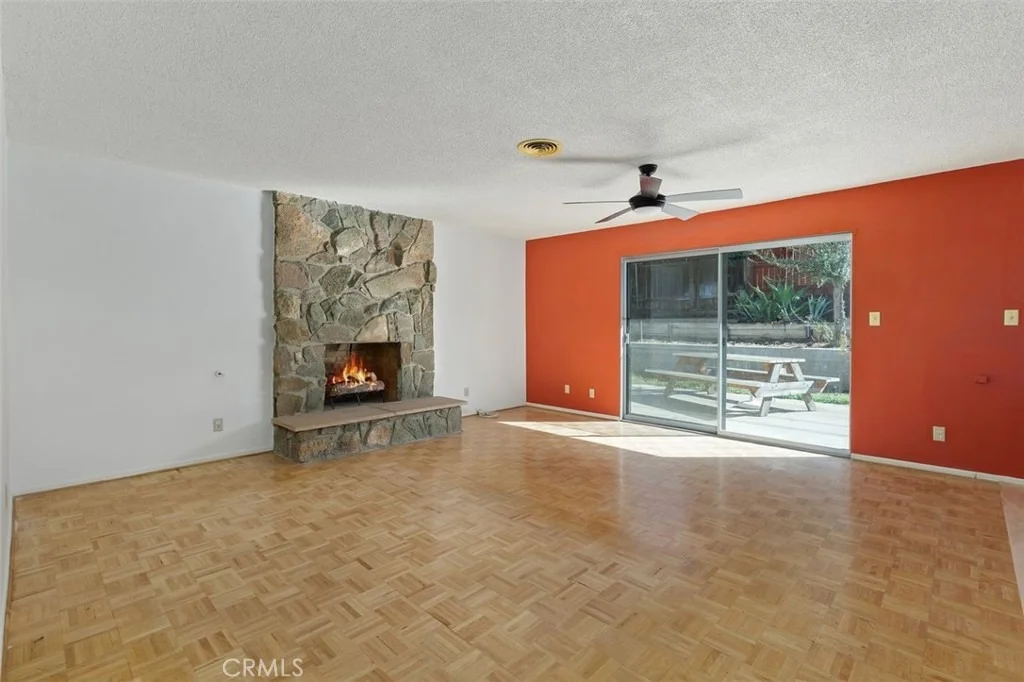 Photo of 4044 Mt Vernon Avenue