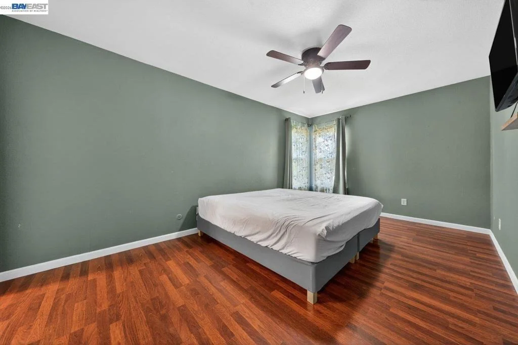 Photo of 229 Lake Ave