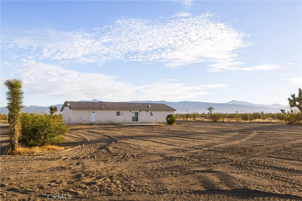 Photo of 3788 Olivera