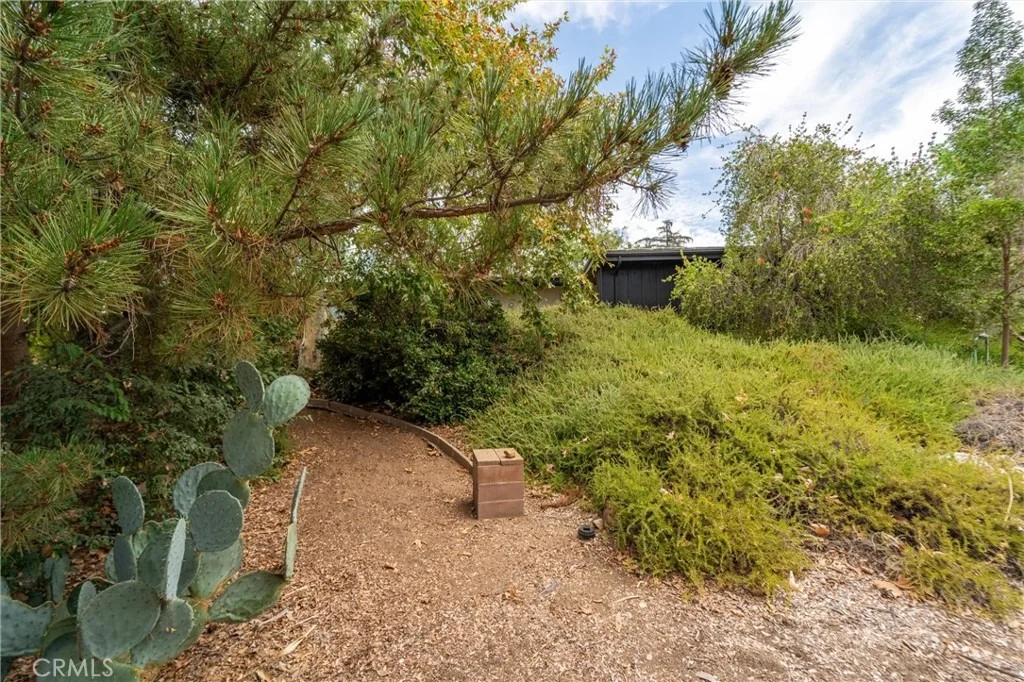 Photo of 28280 Rawlings Road
