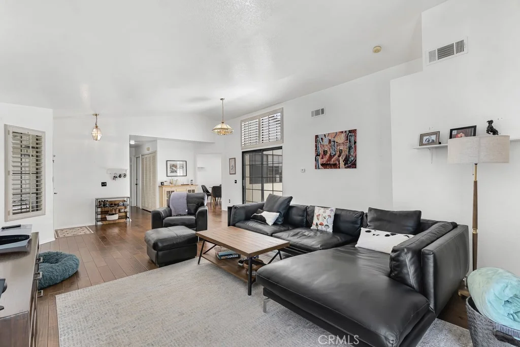 Photo of 807 Links View Drive