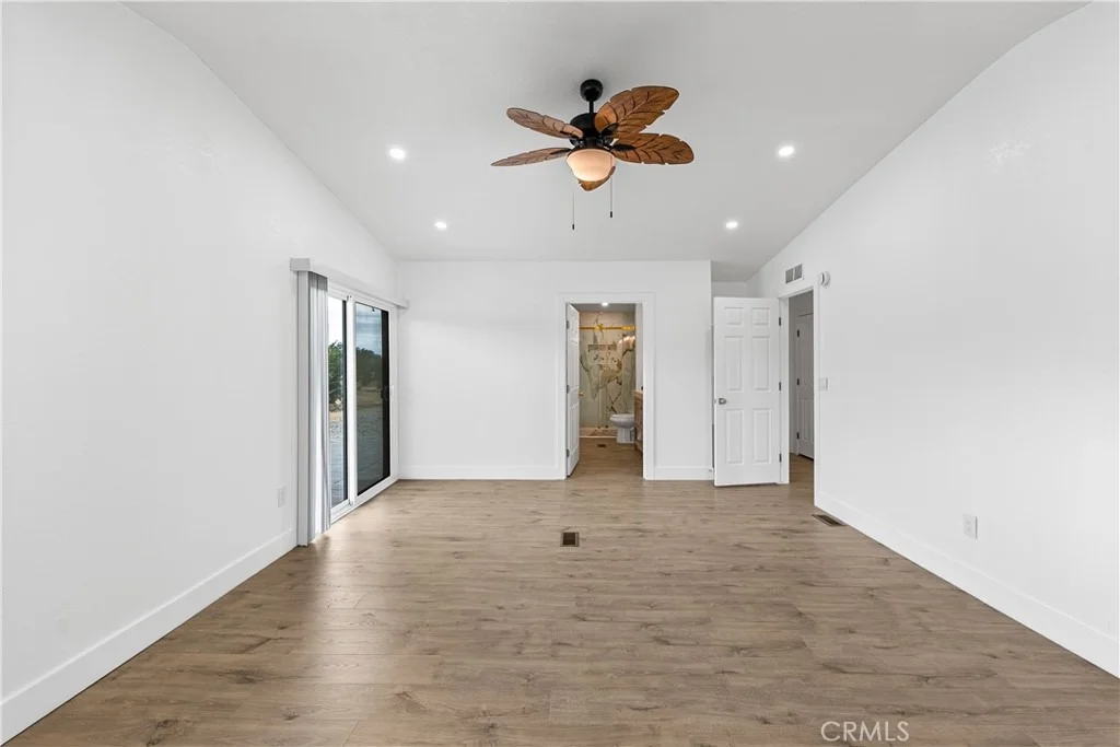 Photo of 4009 W Avenue K-8
