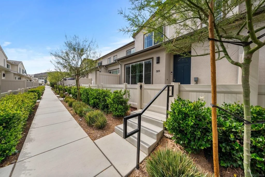 Photo of 323 Satsuma Trail
