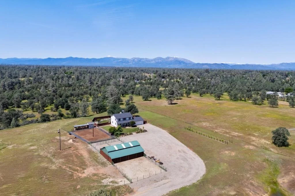 Photo of 17962 Coyote Lane