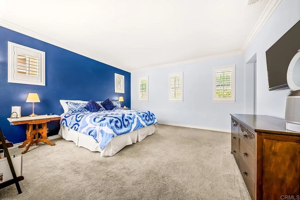 Photo of 2669 Paradise Road