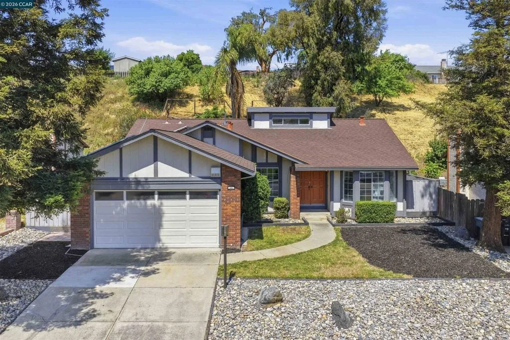 Photo of 2240 Concord Dr