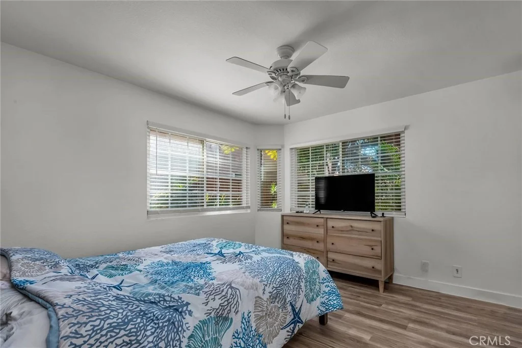 Photo of 5123 Neptune square