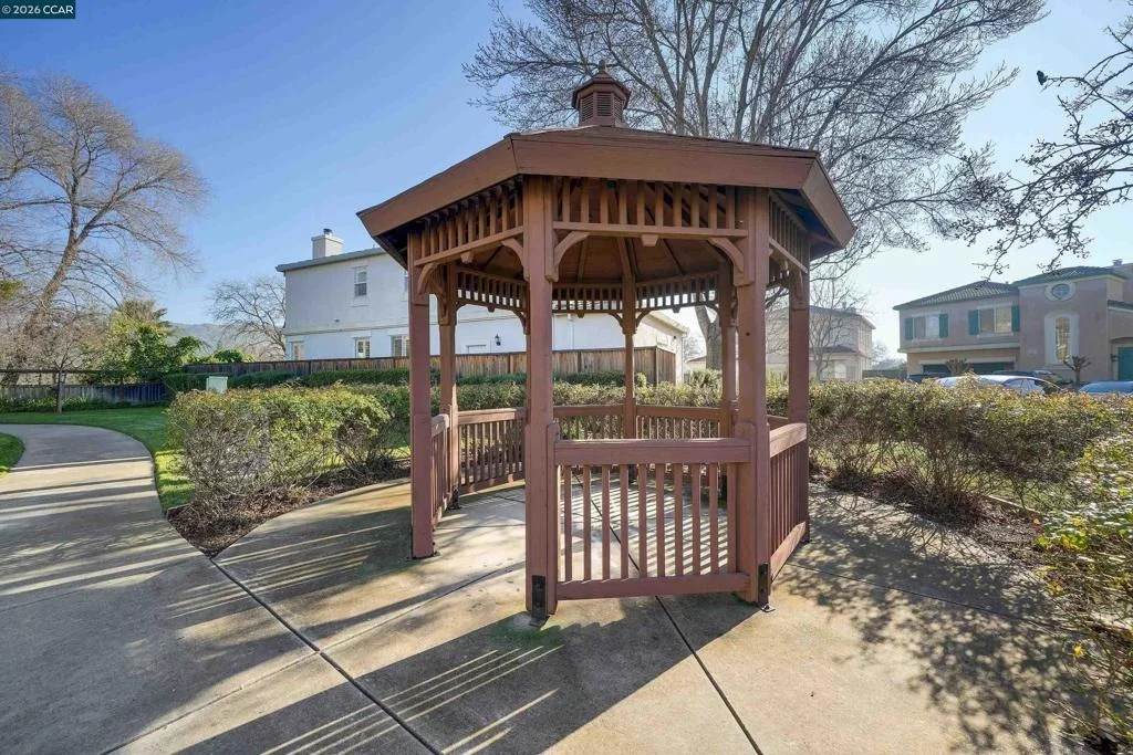 Photo of 738 Marsh Pl