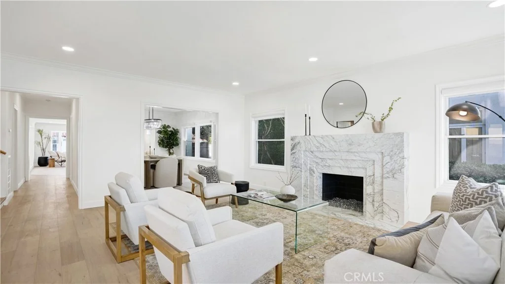 Photo of 2747 E Ocean Boulevard