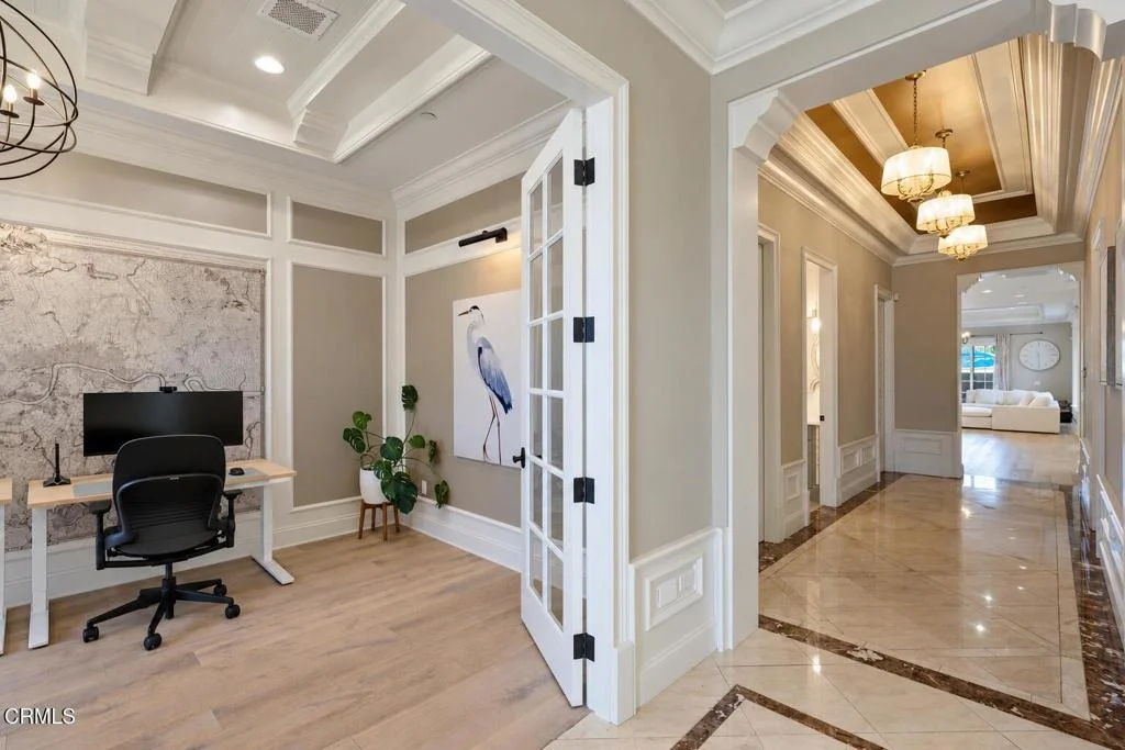 Photo of 933 Coronado Drive